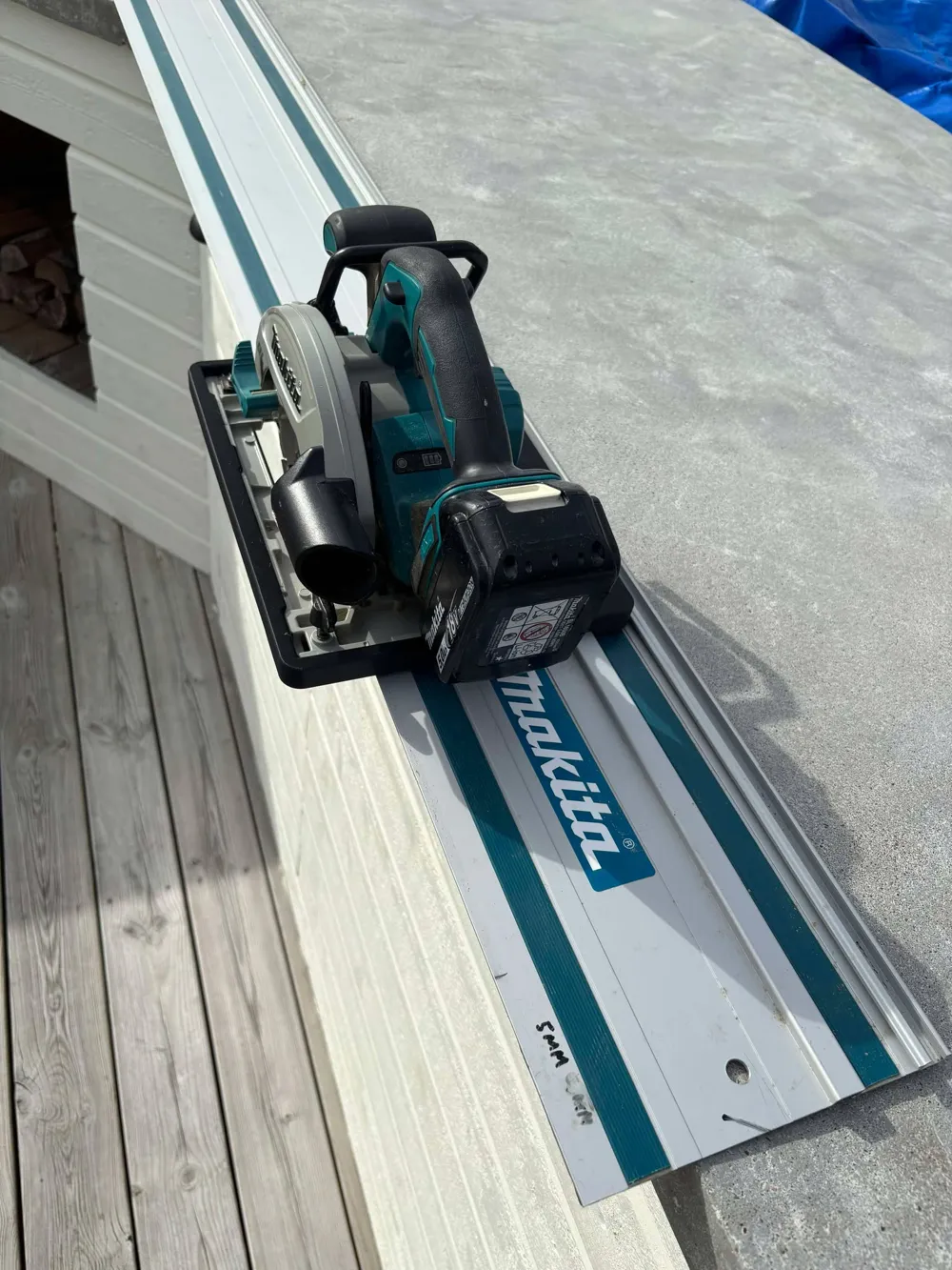 Makita Dhs680 geleiderail adapter